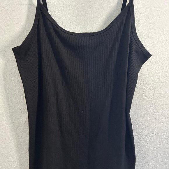 Black Ribbed Tank - Picture 2 of 4